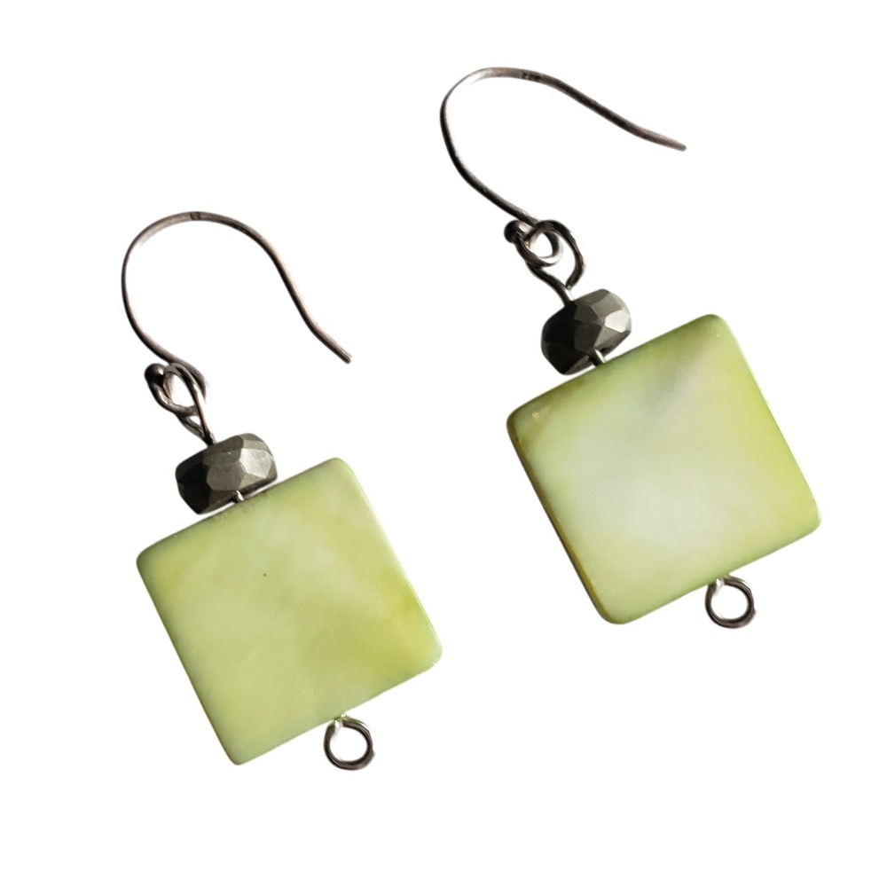 Silpada W1134 Sterling Silver 925 Green Mother of Pearl Pyrite Dangle Earrings